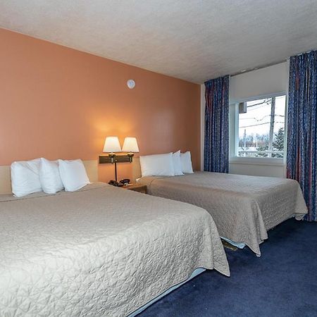 Americas Best Value Inn Ashtabula/Austinburg Exteriör bild