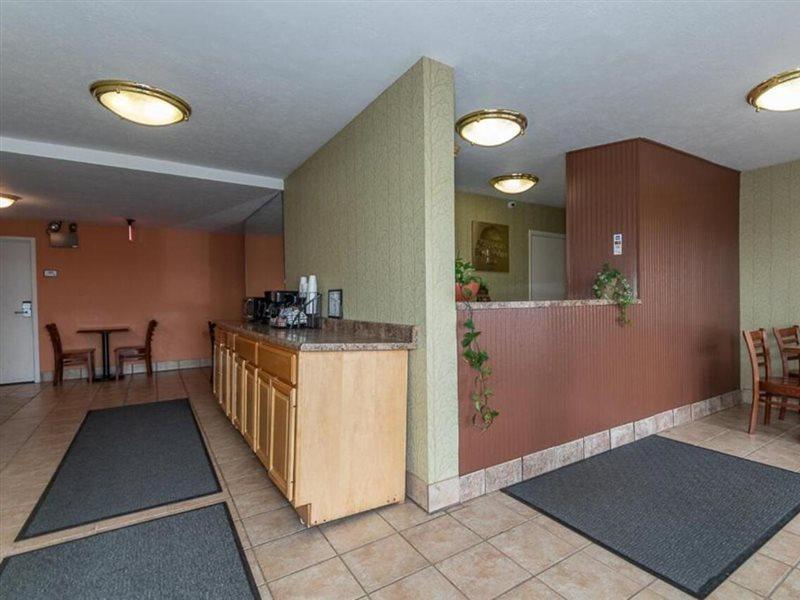 Americas Best Value Inn Ashtabula/Austinburg Exteriör bild