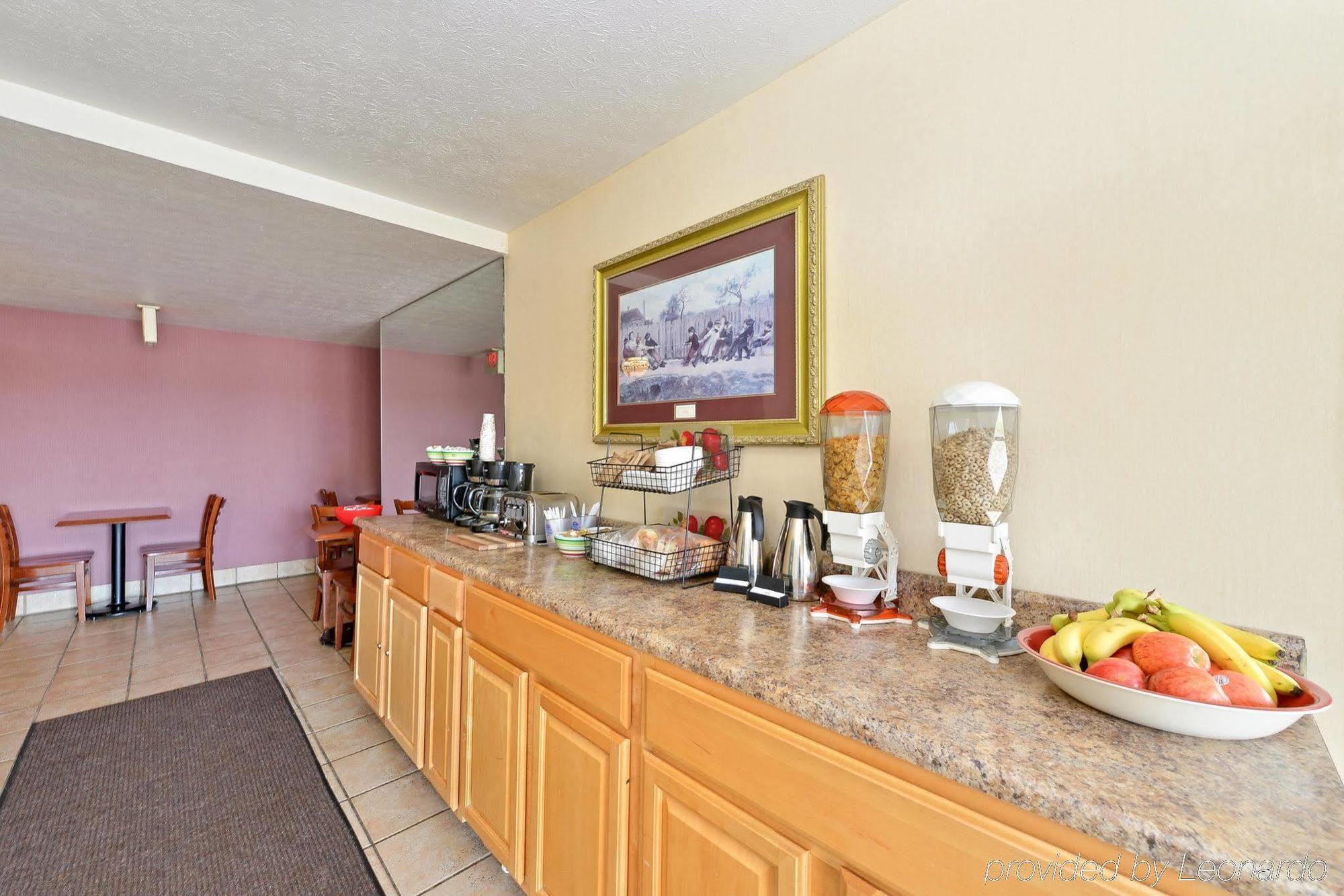Americas Best Value Inn Ashtabula/Austinburg Exteriör bild