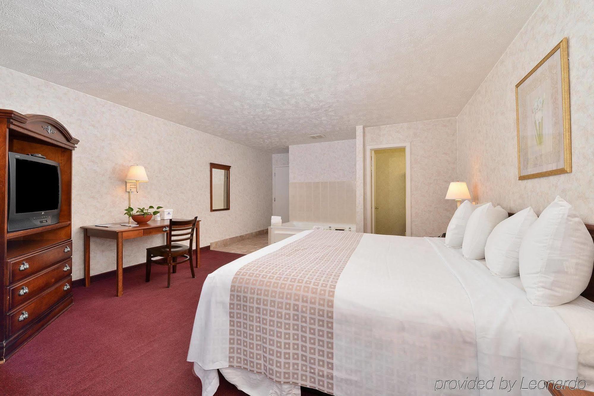 Americas Best Value Inn Ashtabula/Austinburg Exteriör bild